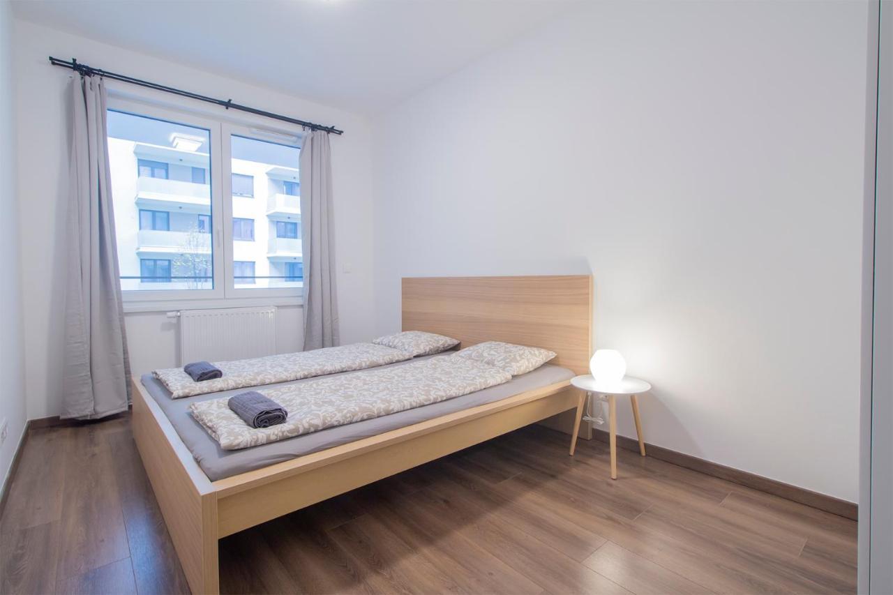 Corvin Modern Suite Budapest Esterno foto
