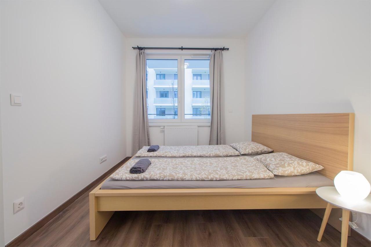 Corvin Modern Suite Budapest Esterno foto