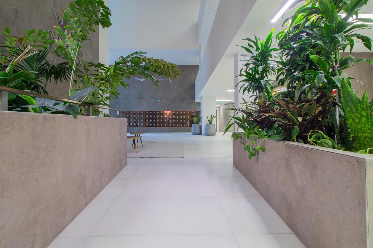 Corvin Modern Suite Budapest Esterno foto
