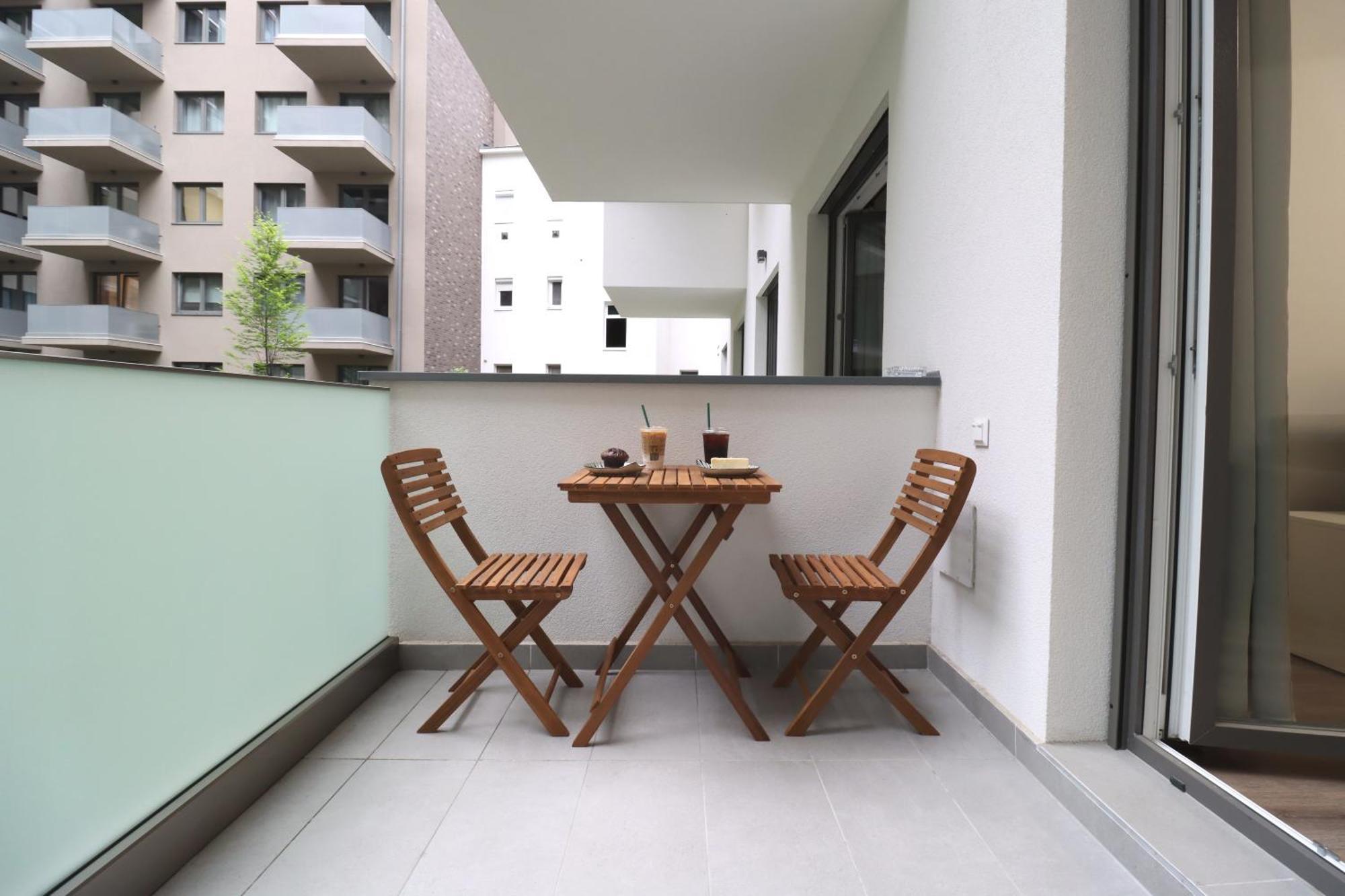 Corvin Modern Suite Budapest Esterno foto