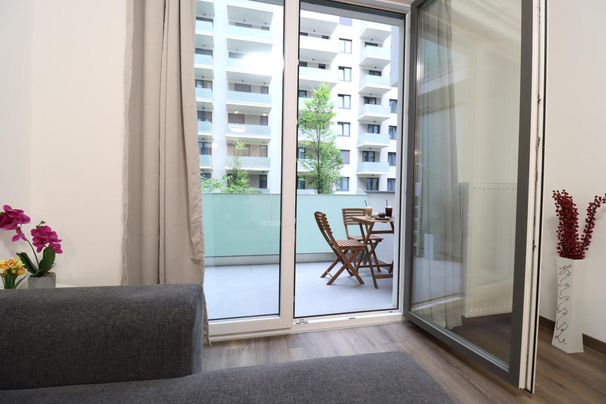 Corvin Modern Suite Budapest Esterno foto